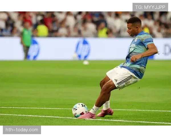 姆巴佩点球失手，法国队止步世界杯八强